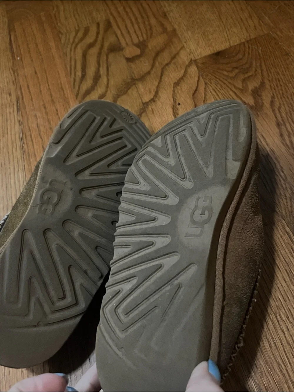UGG women tasman